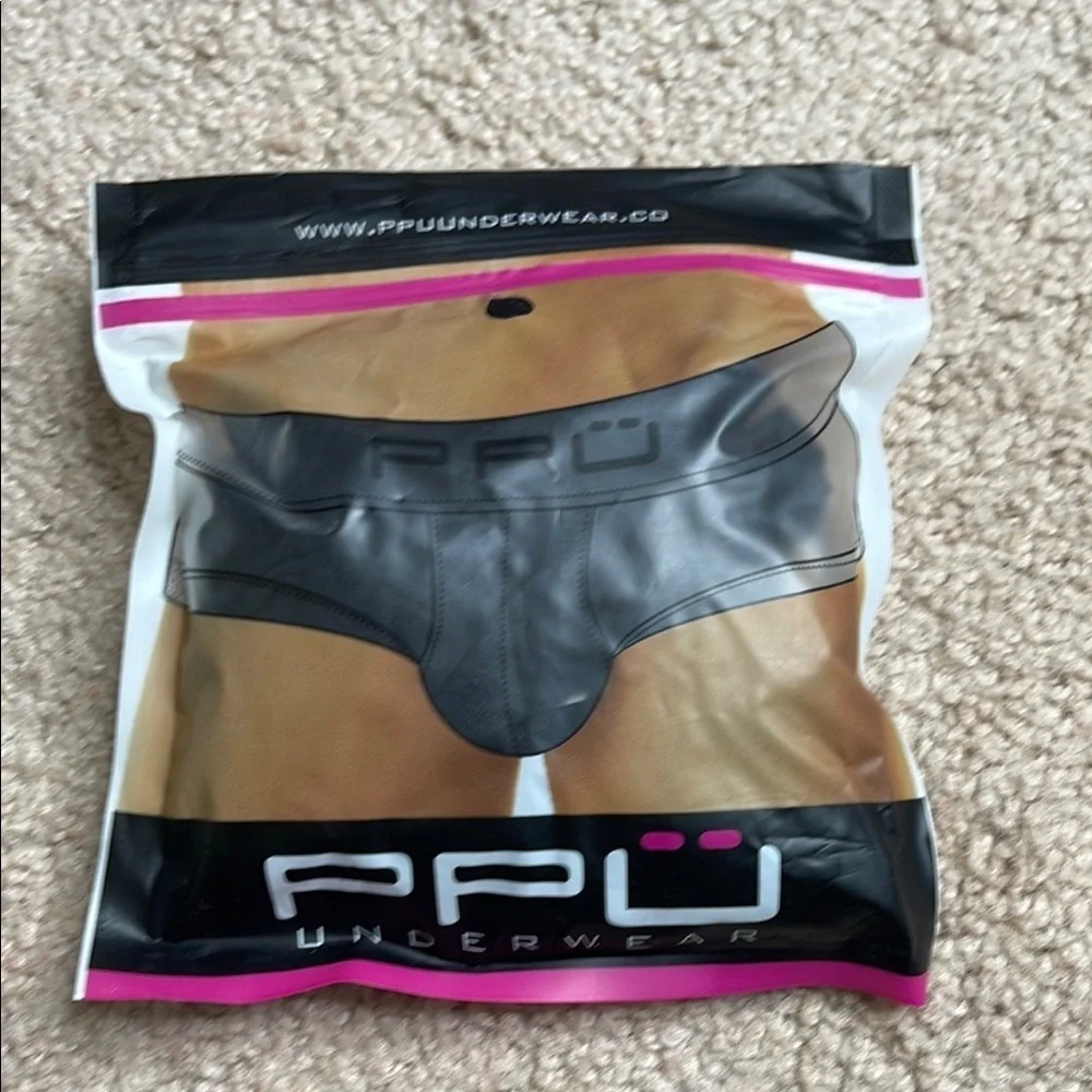 NWT Black Briefs with Contoured Pouch